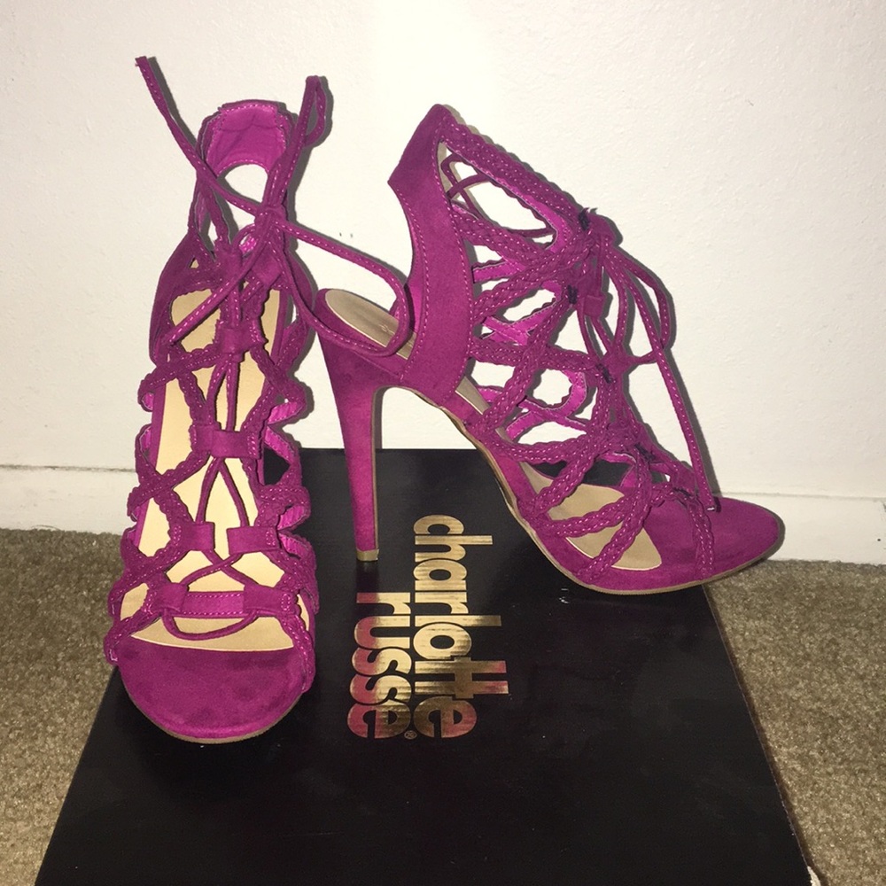 Fuscia/berry heels w/ box